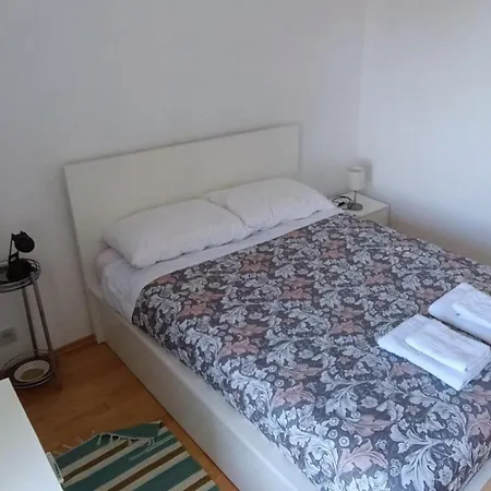 Modern Luxury 2-bedroom With Balcony & Patio Apartmán