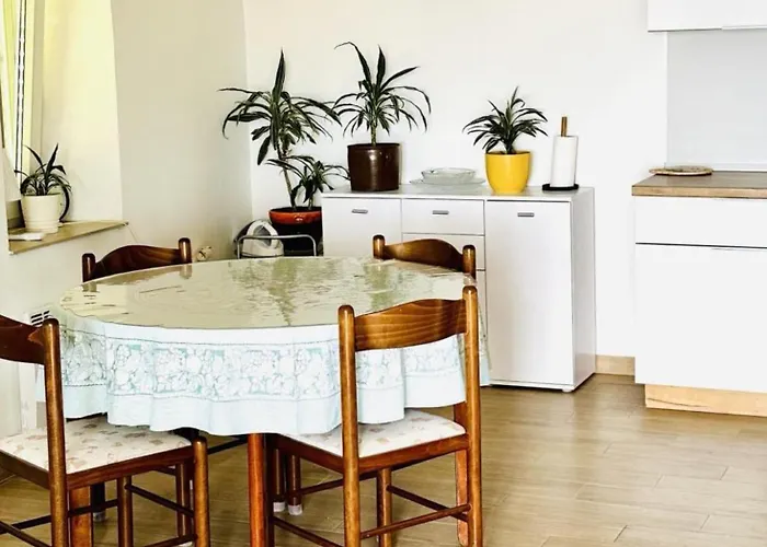 Modern Luxury 2-bedroom With Balcony & Patio Apartmán